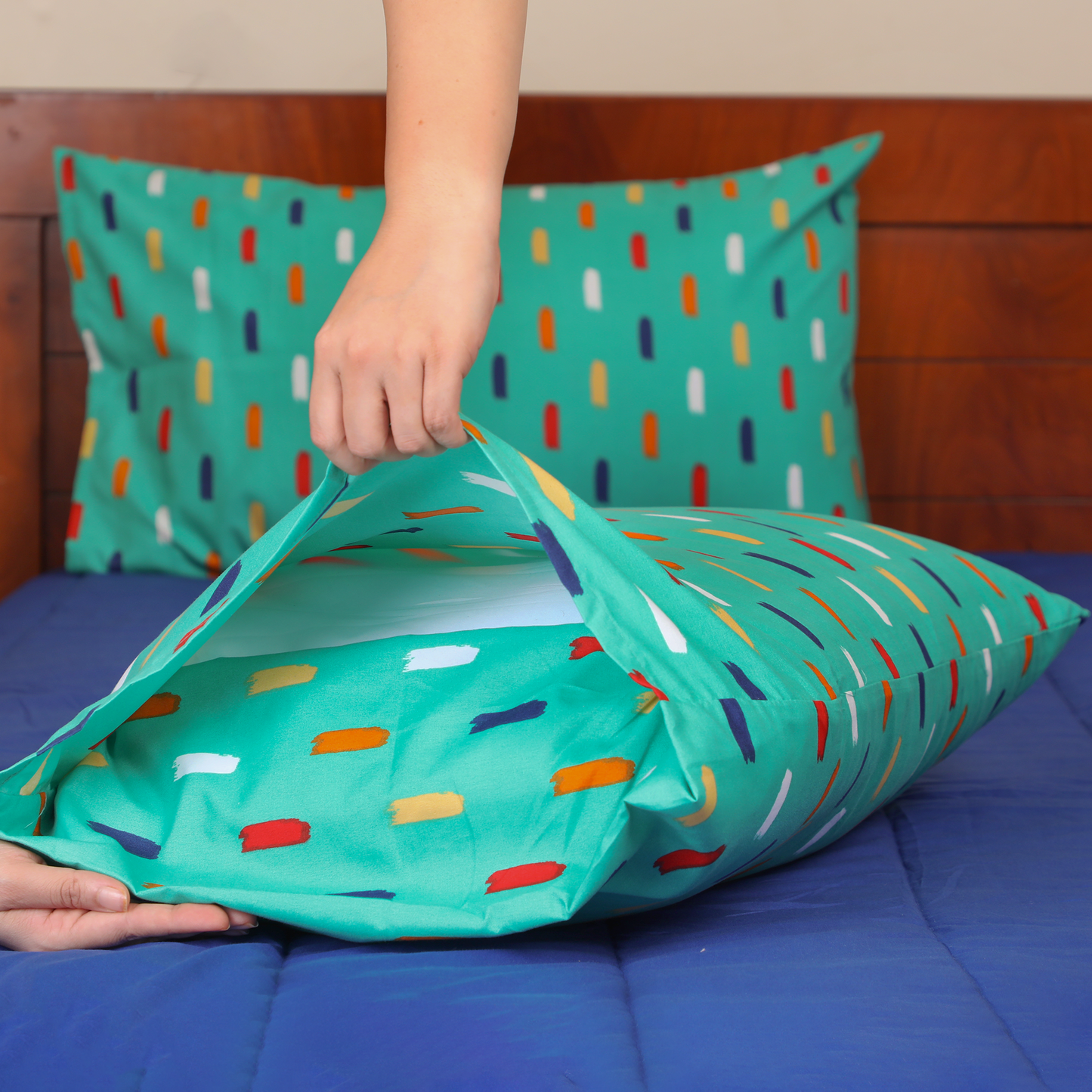 Super Soft microfibre printed bedsheet with pillow cover - Stroke Green