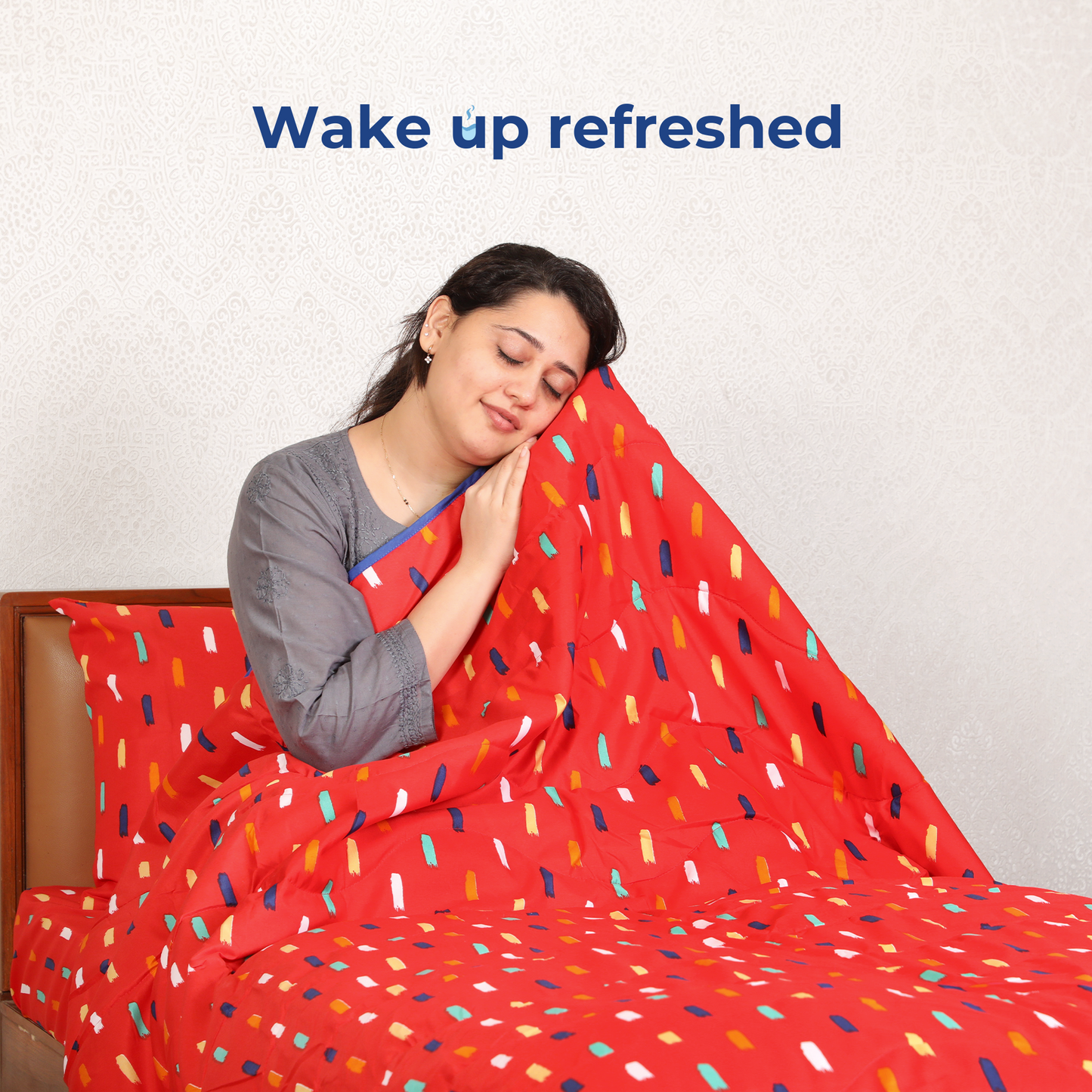 Stroke Red and Navy Printed Comforter